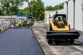 Best Driveway Pressure Washing  in Anderson, MO